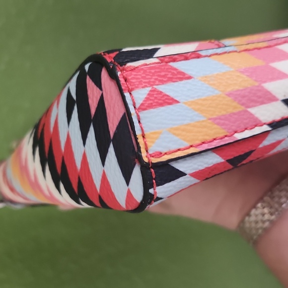 GUESS Colorful Geometric Crossbody Bag - Picture 4 of 8